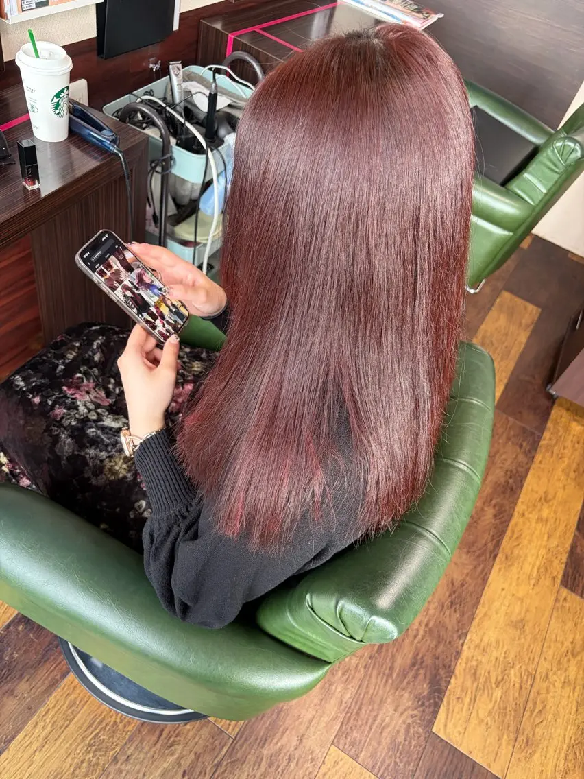 ロング 坂口 智也のヘアスタイル