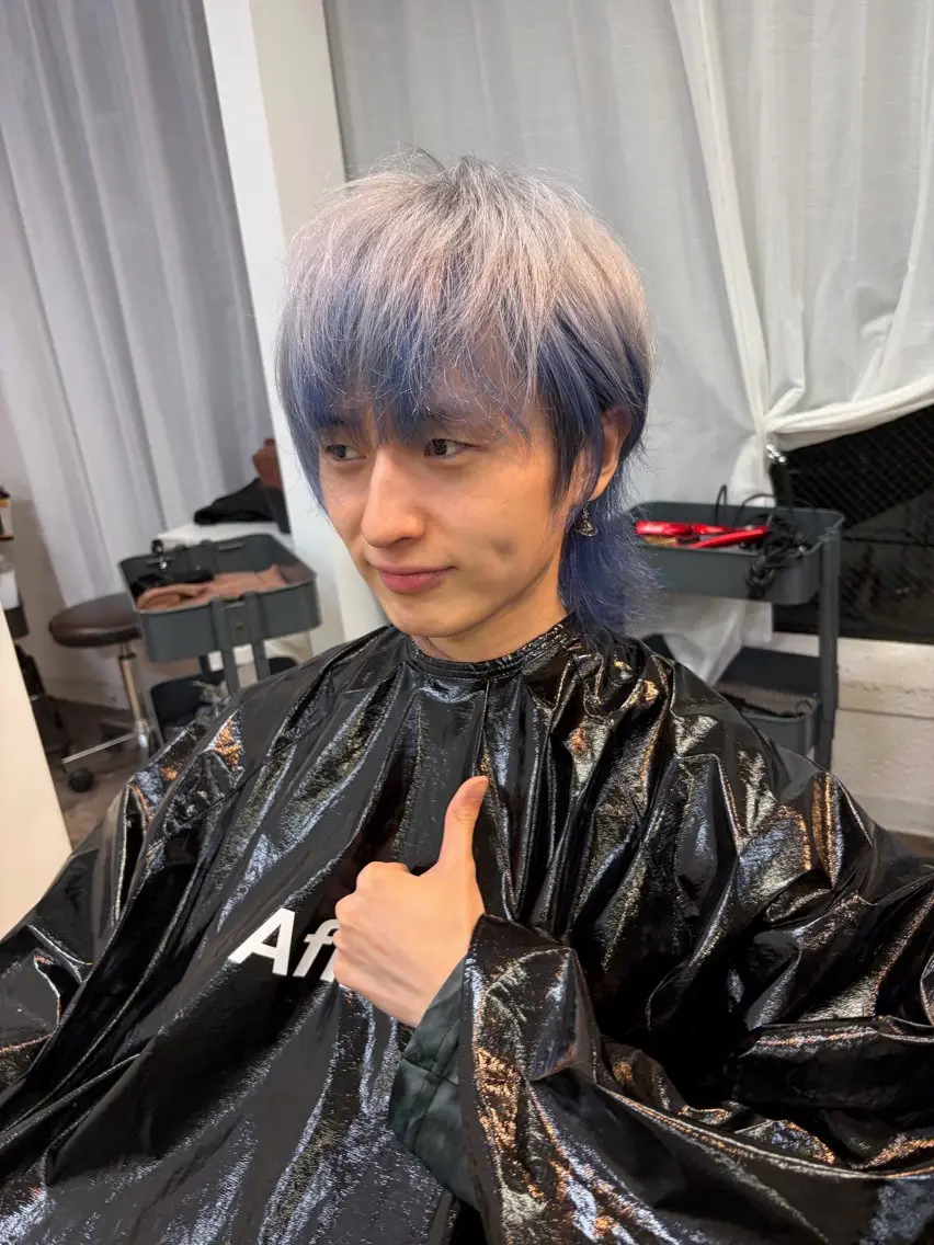 メンズ ヘアカラー ⚡️ エマ🥑のヘアスタイル
