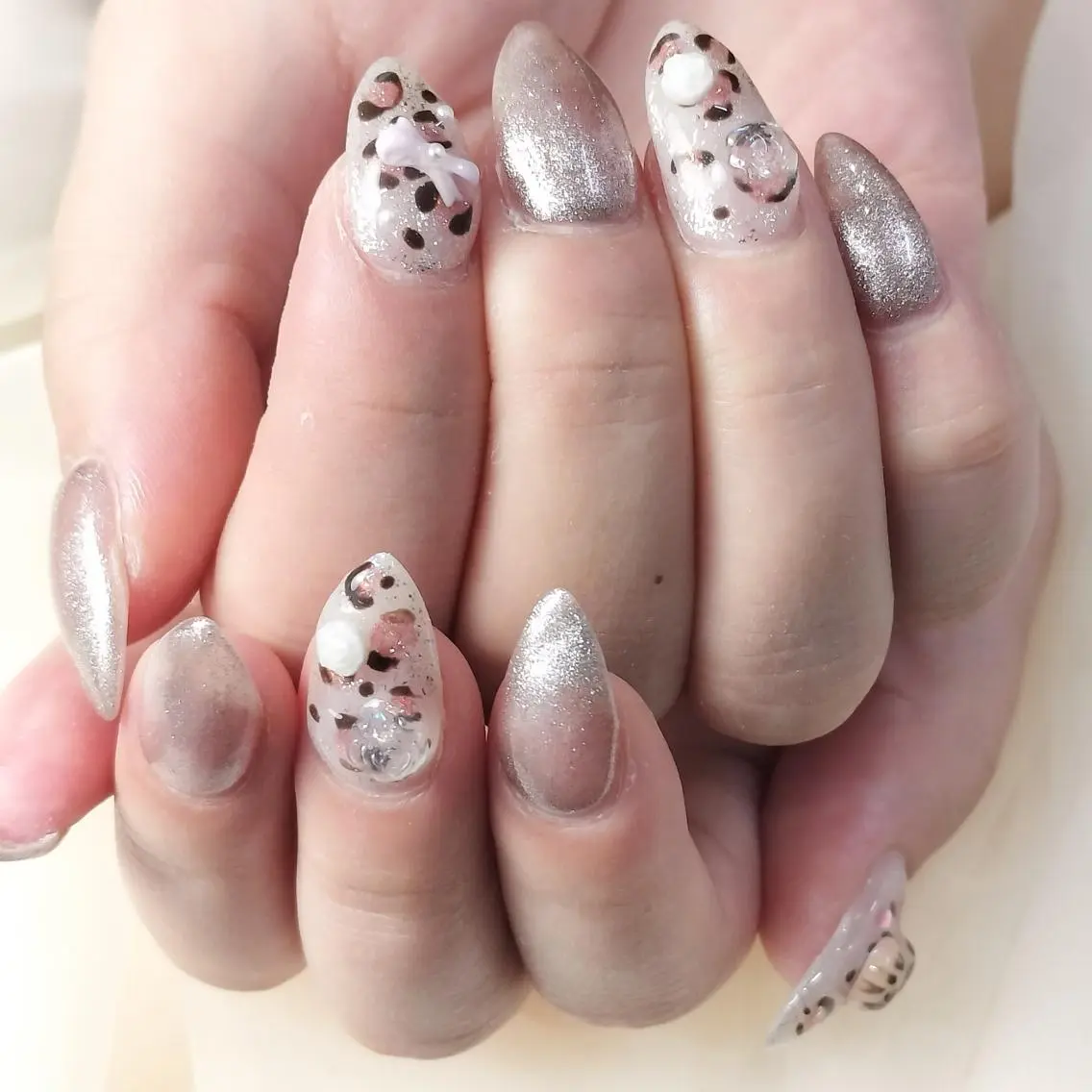ネイル ハンドネイル 桃子 Nail高円寺のネイルデザイン