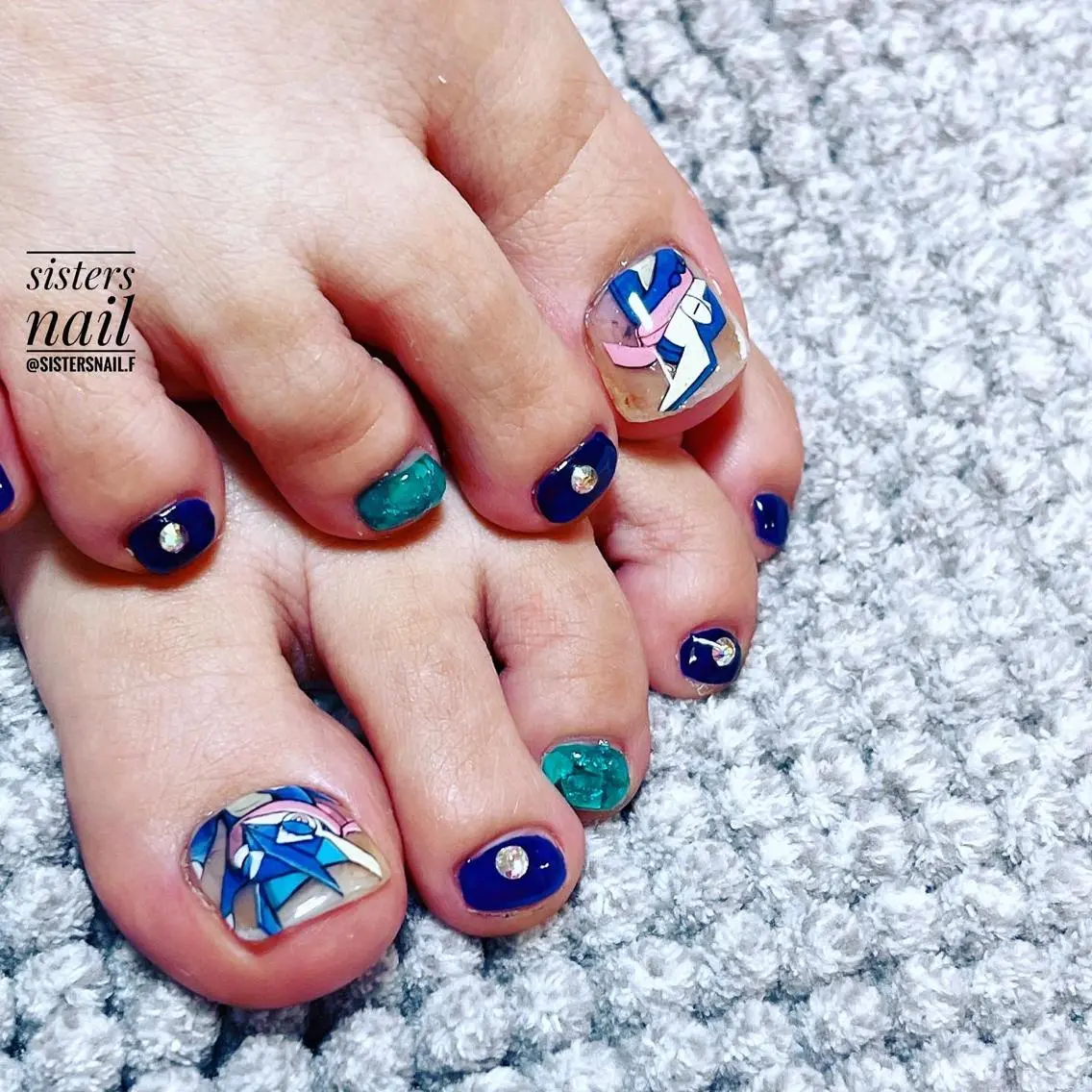 ネイル アートネイル ブルー フットネイル キラキラネイル 夏ネイル sisters nail.fのネイルデザイン