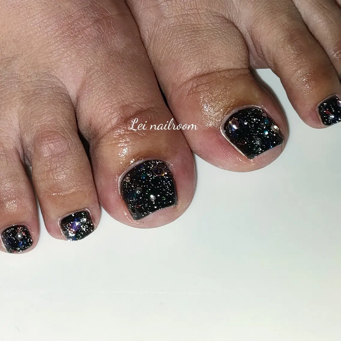 ネイル フラッシュネイル ジェルネイル キラキラネイル lei🌼 nailroomのネイルデザイン