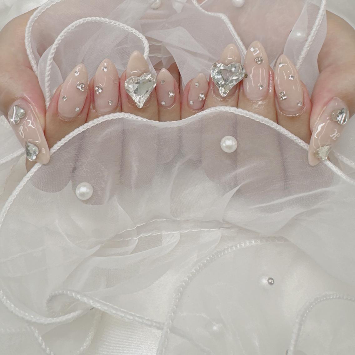 ネイル Nail salon Honey Beeのネイルデザイン