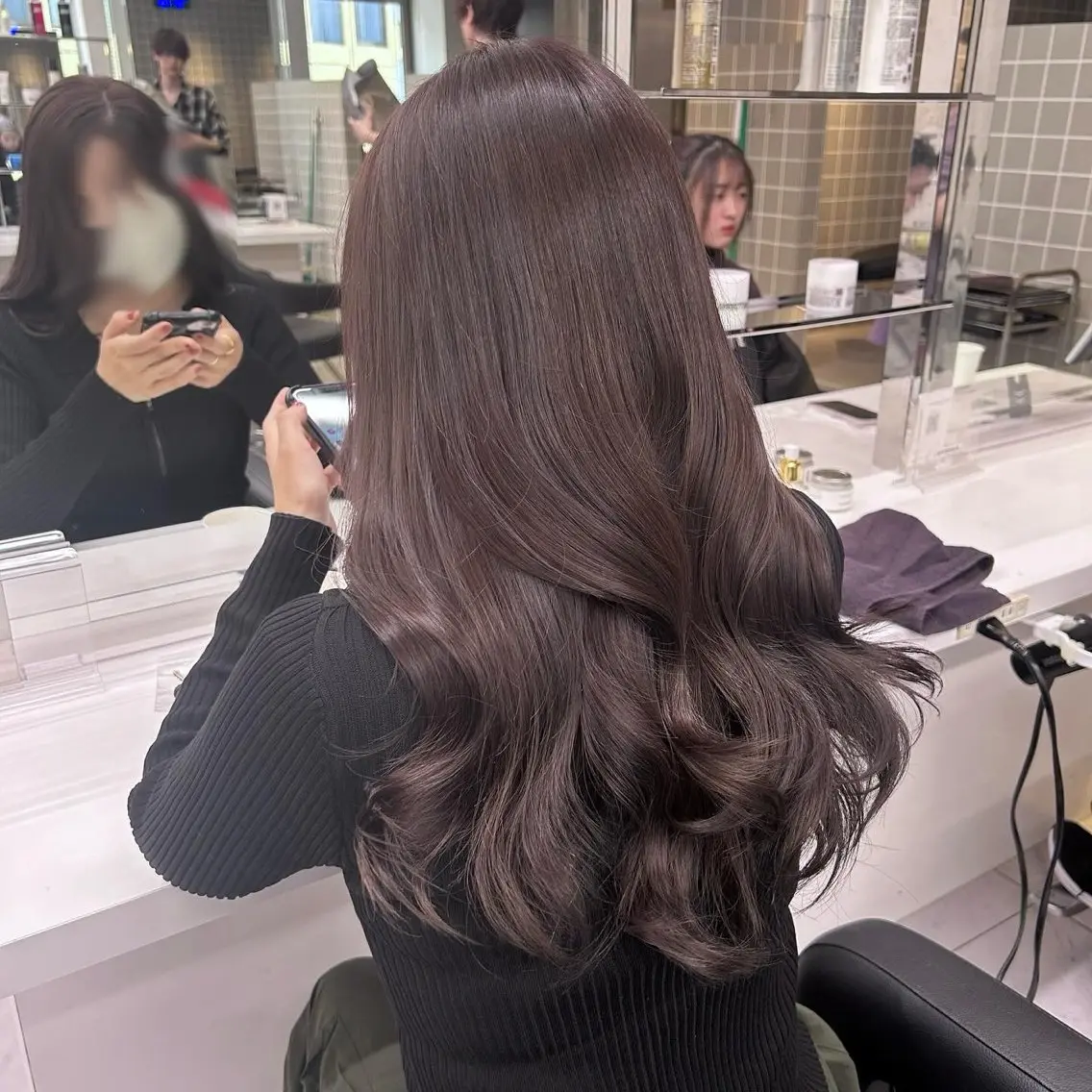 ロング カラー パーマ ヘアアレンジ メンズ キッズ ヘアカラー トリートメント ヘアセット ブリーチなしカラー/ ブラウン/レイヤーのヘアスタイル