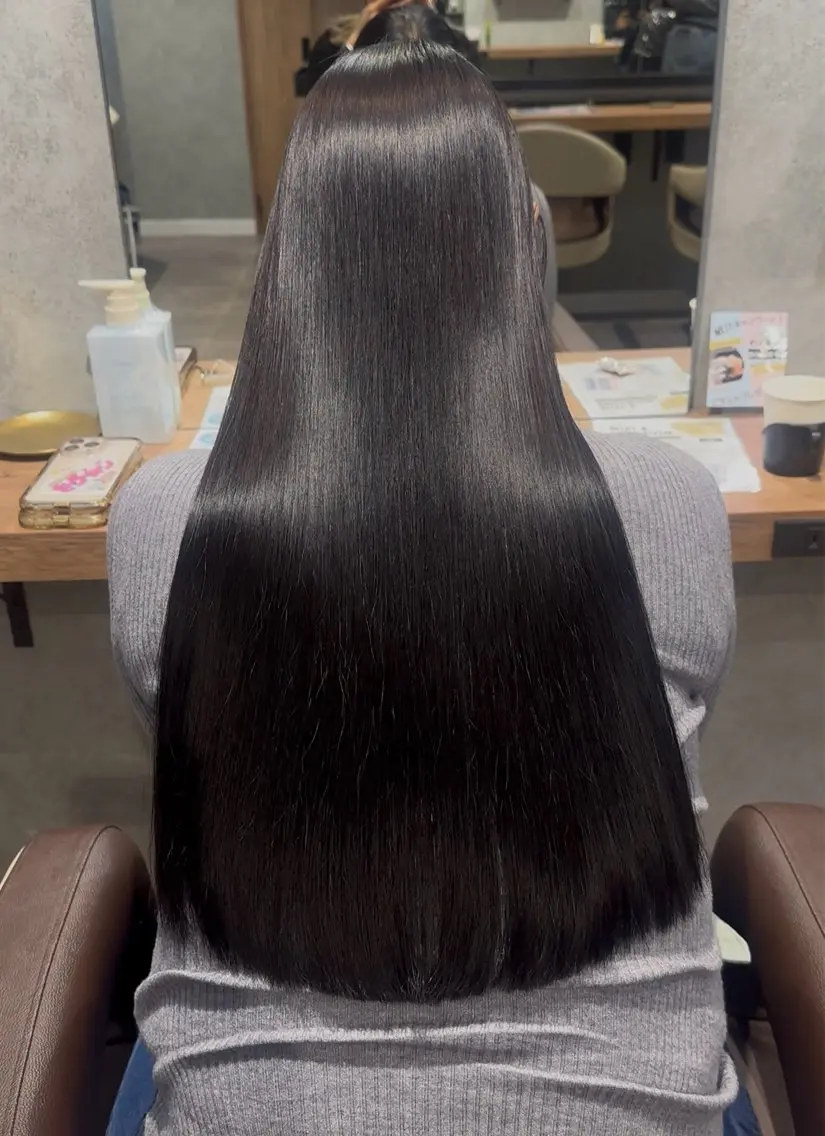 ロング カラー ヘアカラー 縮毛矯正 トリートメント 銀座レイヤーカット ×シースルー前髪のヘアスタイル