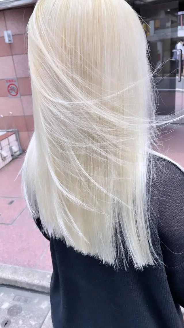 【ペールカラーにしたい方】カットトリプルカラートリートメントの写真