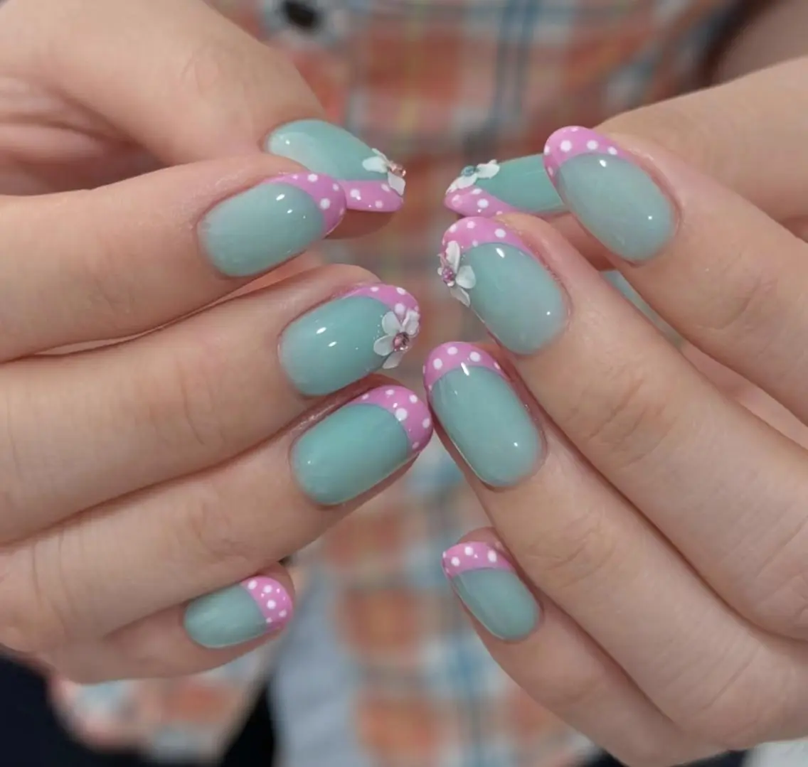 ネイル ハンドネイル 🎀 NaNa_nailのネイルデザイン