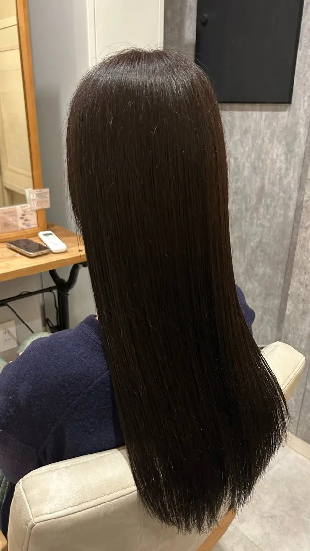 ロング カラー トリートメント 似合わせ 顔周りYUUGAのヘアスタイル