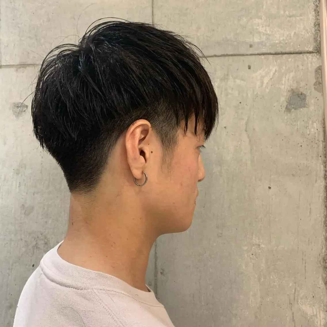 メンズ マッシュ 刈り上げ 緑川 瑞穂のヘアスタイル