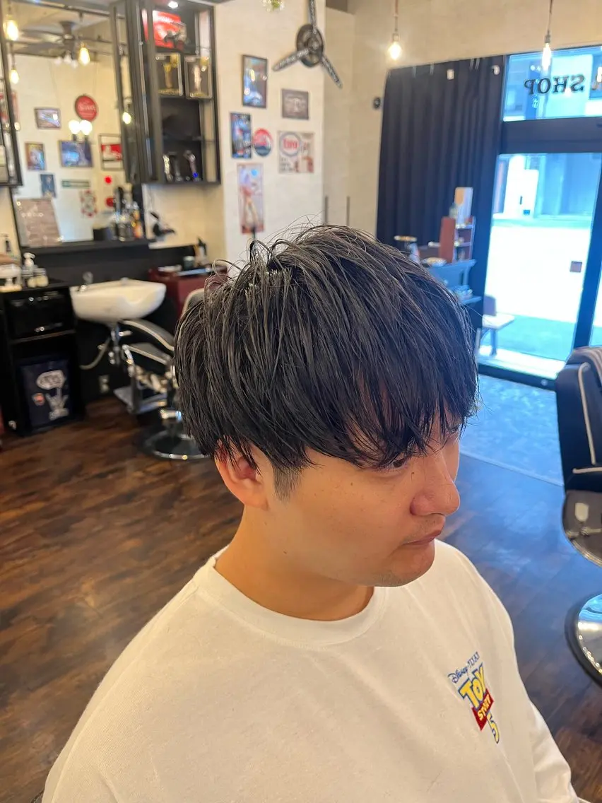ミディアム ヤマザキ ユキヤのヘアスタイル