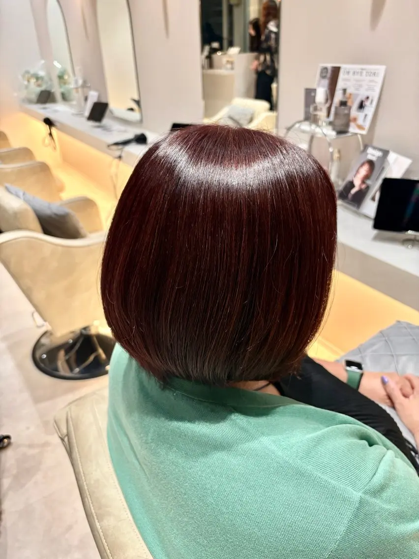 カラー 🥨伊藤みやこ🥨 カットモデル🌈のヘアスタイル