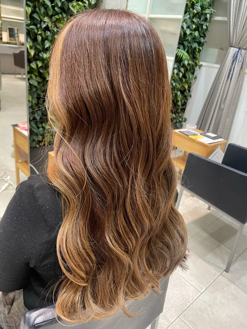 ロング カラー ヘアアレンジ 原 萌香のヘアスタイル