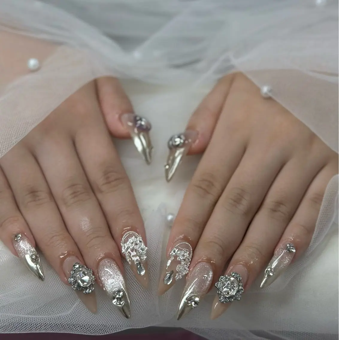 ネイル ハンドネイル R Nailのネイルデザイン