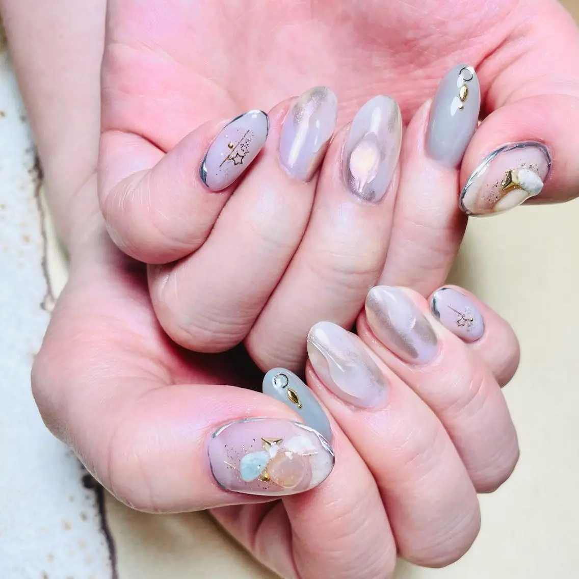 ネイル アートネイル 長さ出し ニュアンスネイル スカルプネイル ハンドネイル A85G ayakoのネイルデザイン