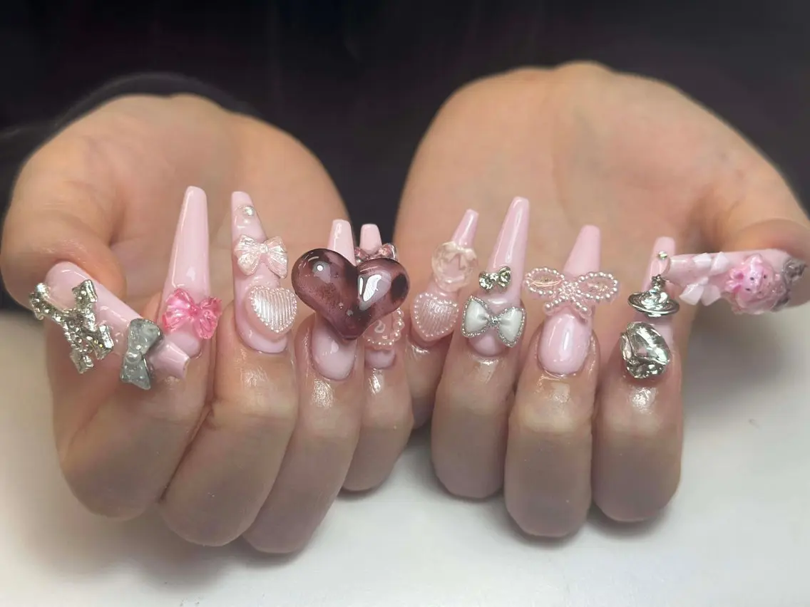 ネイル アートネイル 成人式 ジェルネイル ニュアンスネイル 夏ネイル ハンドネイル Jenn Nail Salonのネイルデザイン