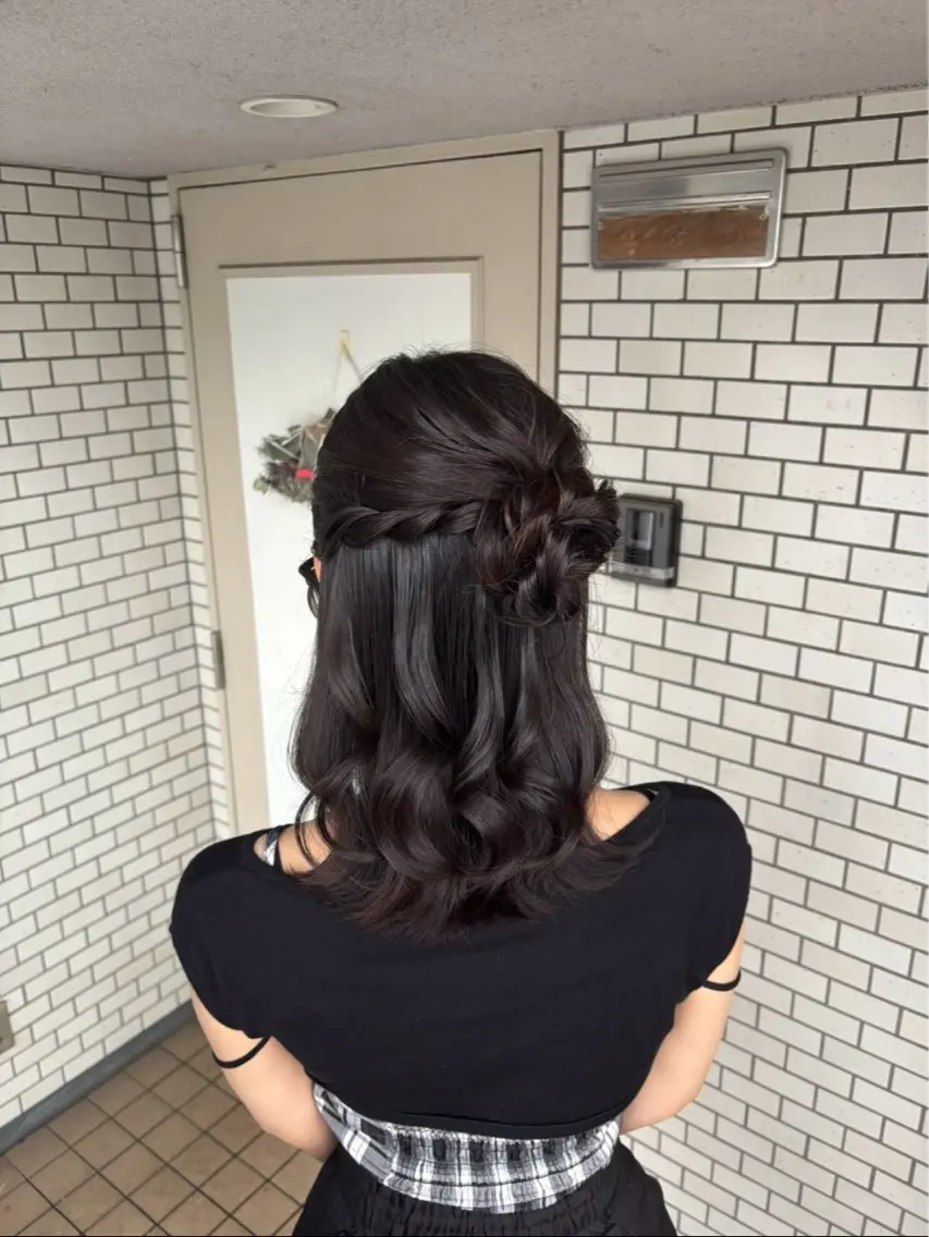ヘアアレンジ ハーフアップ 🌺ヘアメイク SYOKA🌺のヘアスタイル