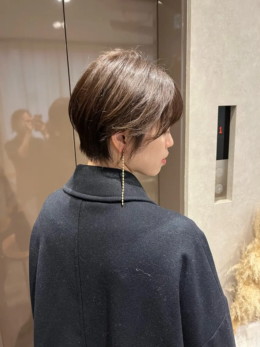 ショート カット ヘアカラー QUEなつみ 🕊🫧のヘアスタイル