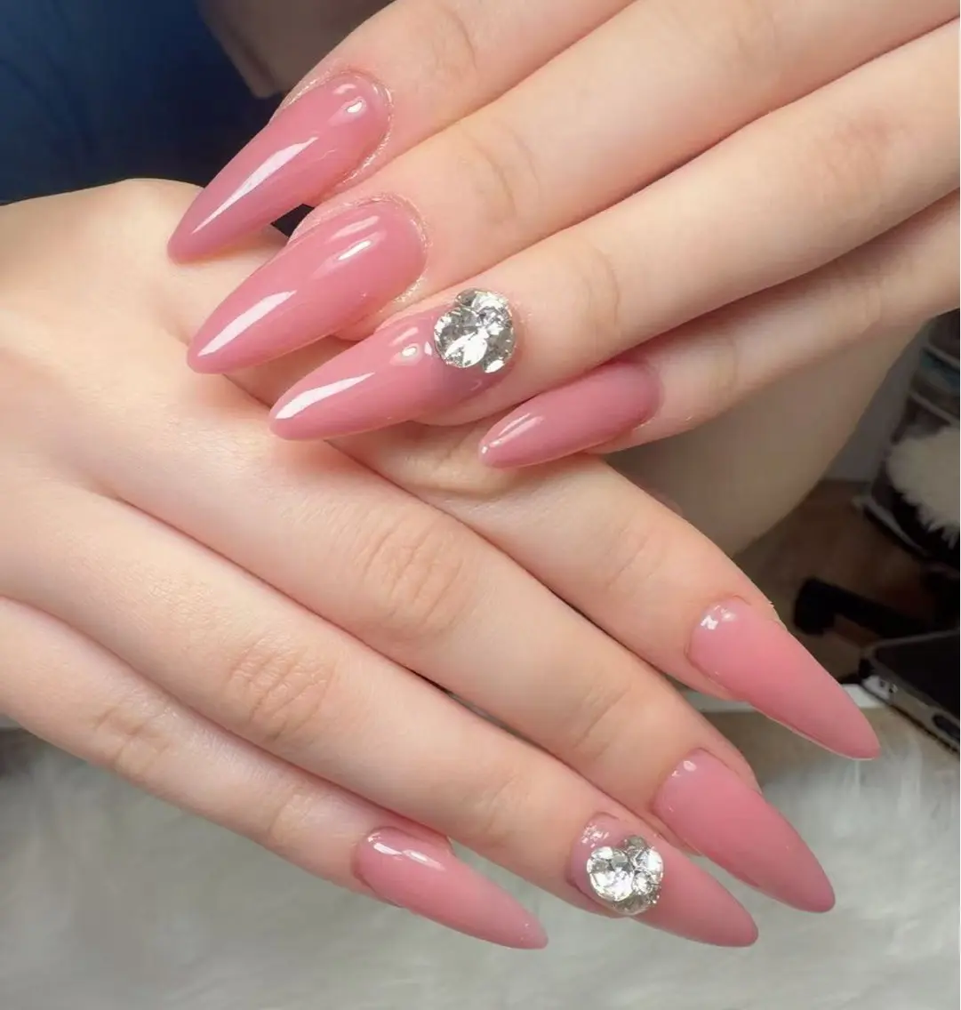 ネイル ハンドネイル W・ lina  nailのネイルデザイン