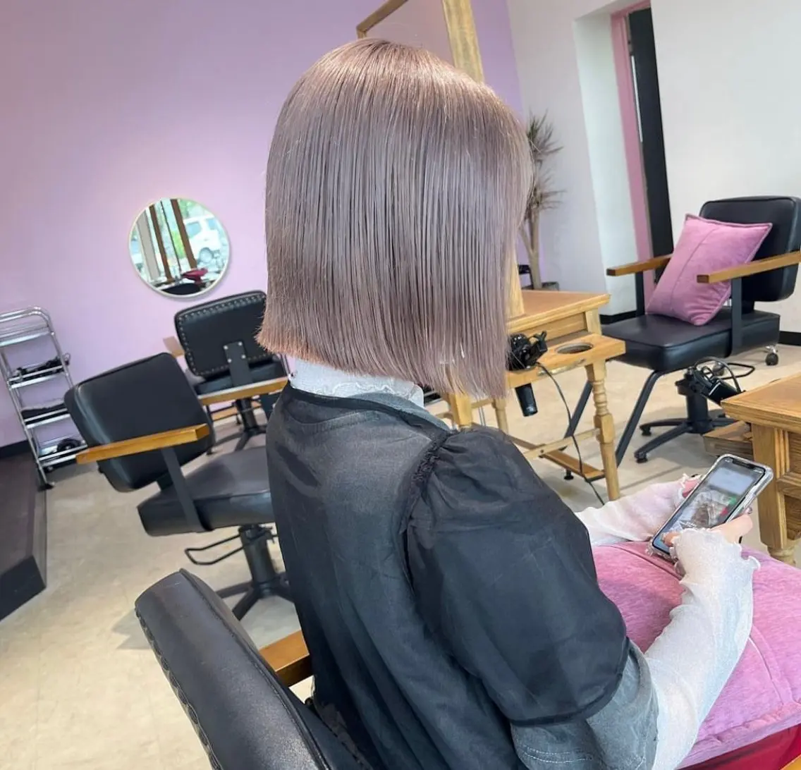 カラー ラベンダーカラー MATTY azusaのヘアスタイル