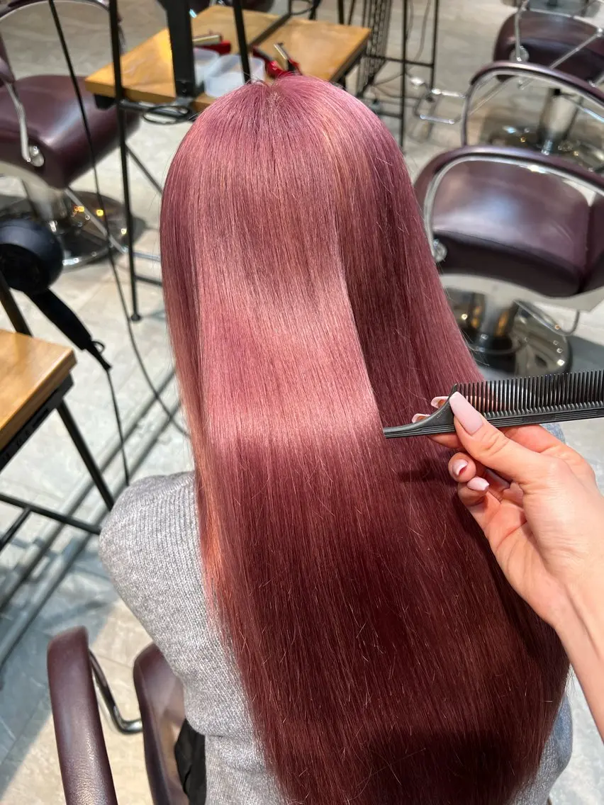ロング カラー 🎀ハイトーン・艶 カラー HANA🎀のヘアスタイル