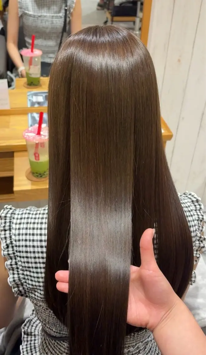カラー 中山 江美香のヘアスタイル