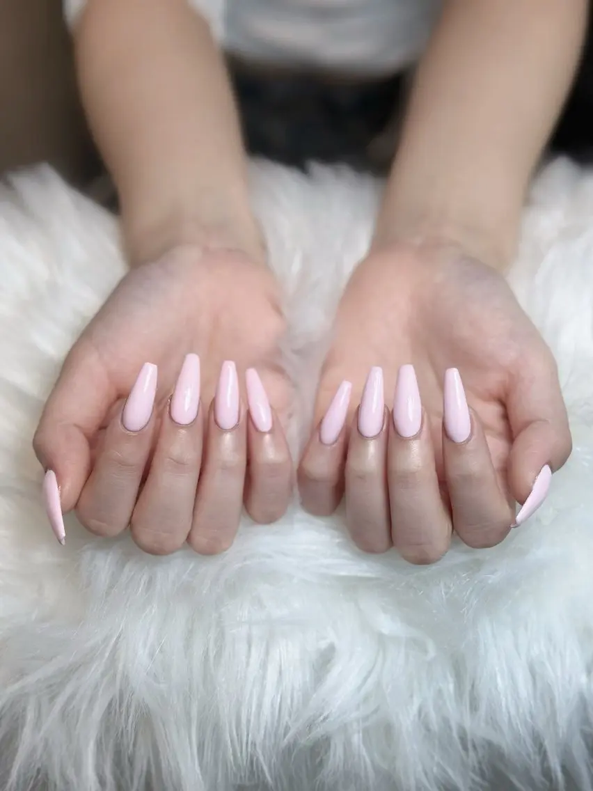 ネイル フレンチネイル ジェルネイル キラキラネイル 韓国ネイル マグネットネイル Julli NailStudioのネイルデザイン