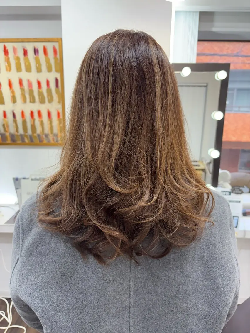 セミロング カット パーマ トリートメント 髪質改善FORMA 💫S.Katohのヘアスタイル