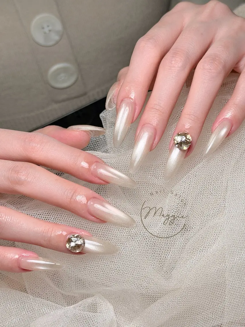 ネイル Maggie Nail🦩のネイルデザイン
