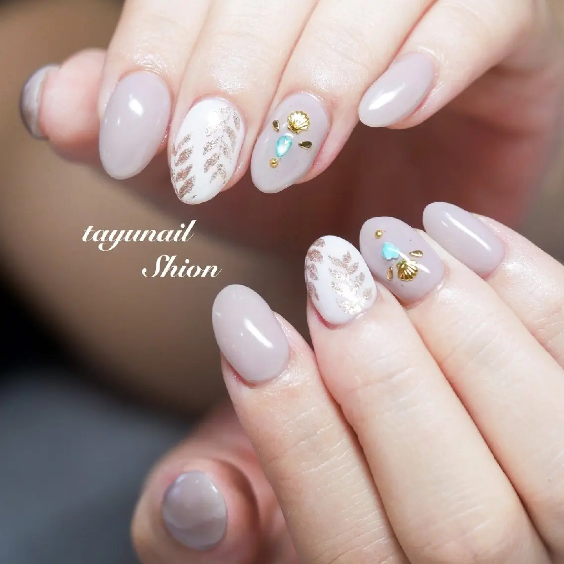 ネイル ジェルネイル ゴールド パラジェル ネイルサロン 【たゆnail】のネイルデザイン