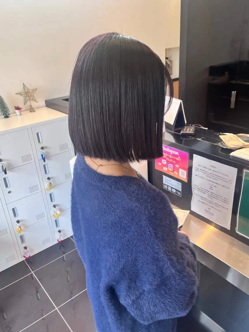 ショート カラー レッドカラー 石渡 瑠菜のヘアスタイル