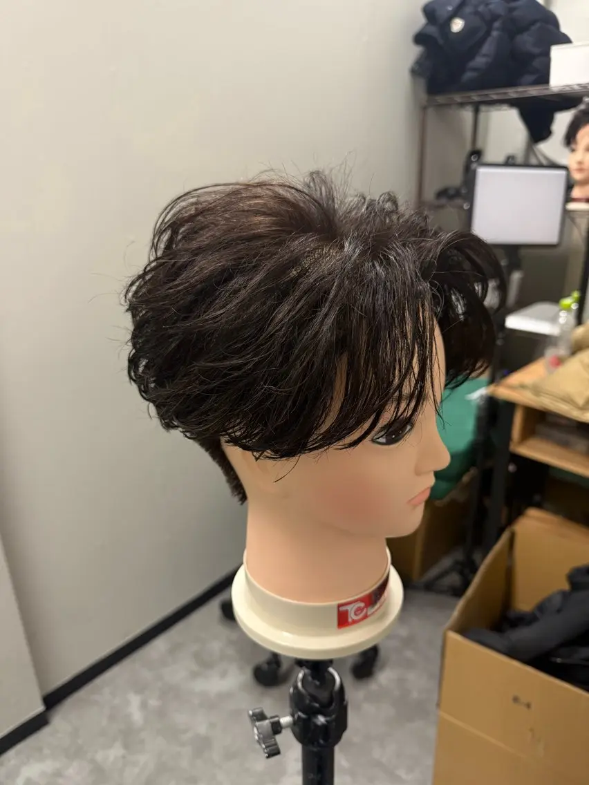 メンズ フェザーパーマ メンズパーマ 本田 有里のヘアスタイル