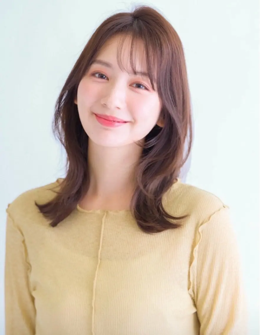 ミディアム カット ヘアカラー 🩵 GINZA / 市川 桃子 🩵のヘアスタイル