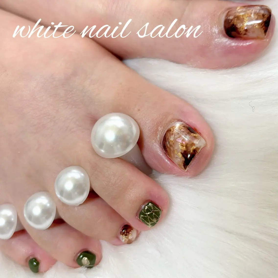 ネイル フットネイル フットネイル white nail salonのネイルデザイン