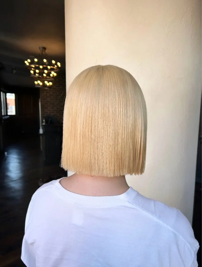ショート ヘアアレンジ 切りっぱなしボブ ボブ 似合わせカット トリートメント カット トリートメント 梅木李奈🍒府中/ レイヤー透明感カラーのヘアスタイル