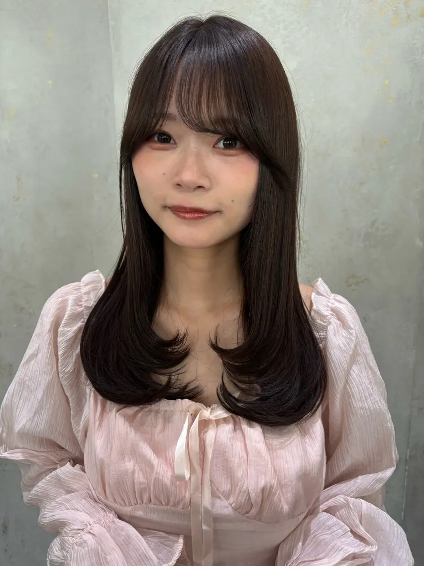 ロング カット ヘアカラー トリートメント 艶カラー美髪縮毛矯正 /髪質改善✨️ユウキのヘアスタイル