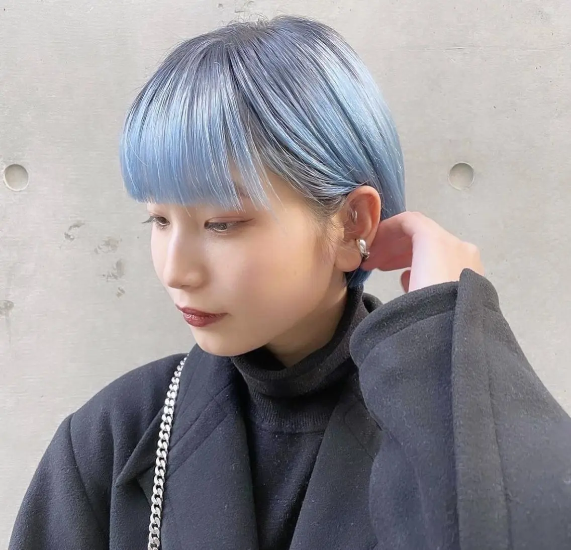 ロング ショートボブ 韓国風カラー ボブ ハイライト 髪質改善 ブリーチソムリエ認定 梅田茶屋町Eir辻のヘアスタイル