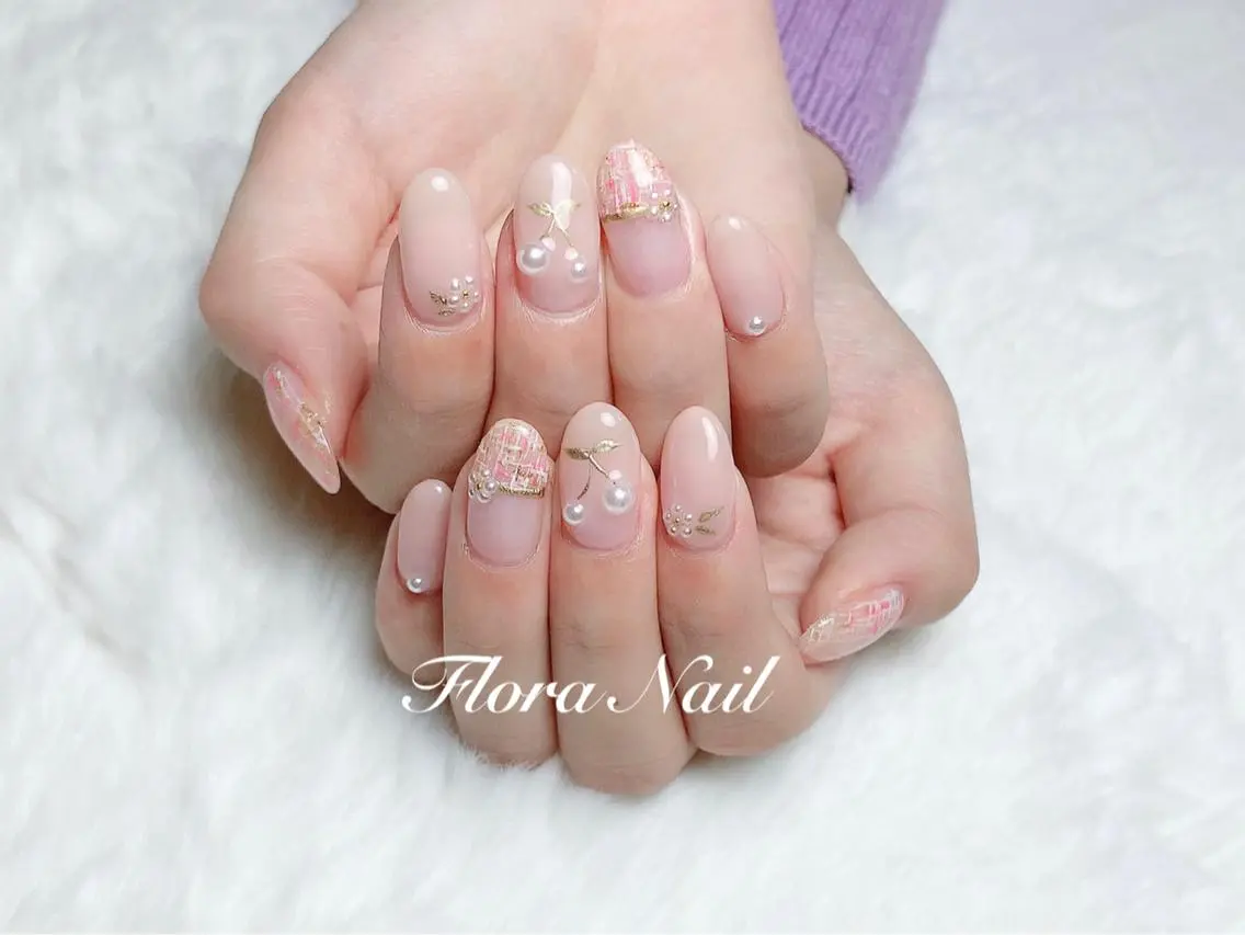 ネイル ツイードネイル Flora Nail 【フローラ ネイル】のネイルデザイン