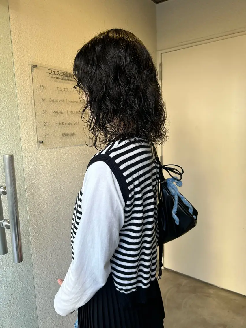 セミロング 薄暮 マツイ　レンのヘアスタイル