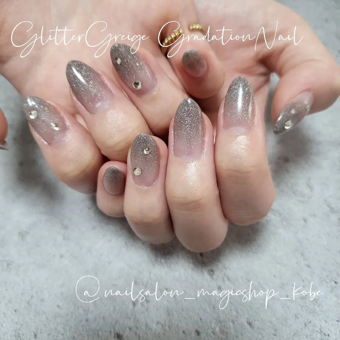 ネイル ジェルネイル グラデーション ラメ(グリッター) ソフトジェル ストーンネイル ハンドネイル Nailsalon MagicShopのネイルデザイン