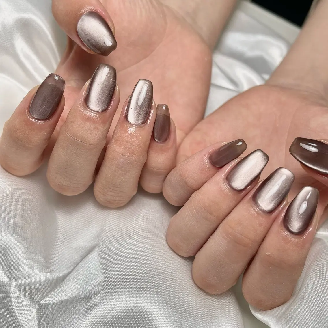 ネイル マグネットネイル マグネットワンカラー ワンカラーネイル ハンドネイル RE SALONのネイルデザイン