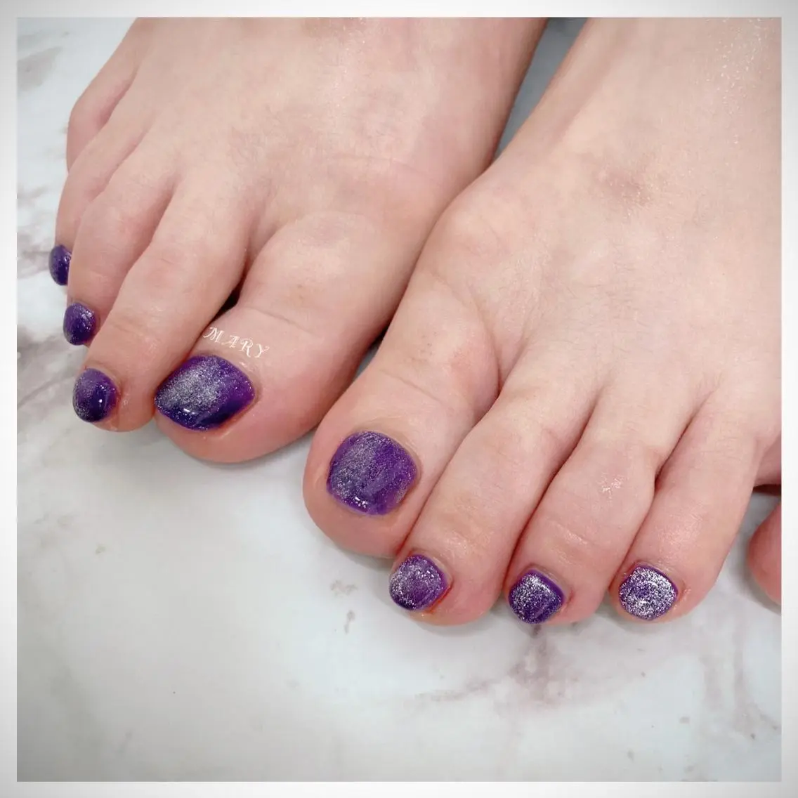 ネイル フットネイル マグネットネイル ニュアンスネイル パープル 夏ネイル フットネイル Mary nail .narumiのネイルデザイン