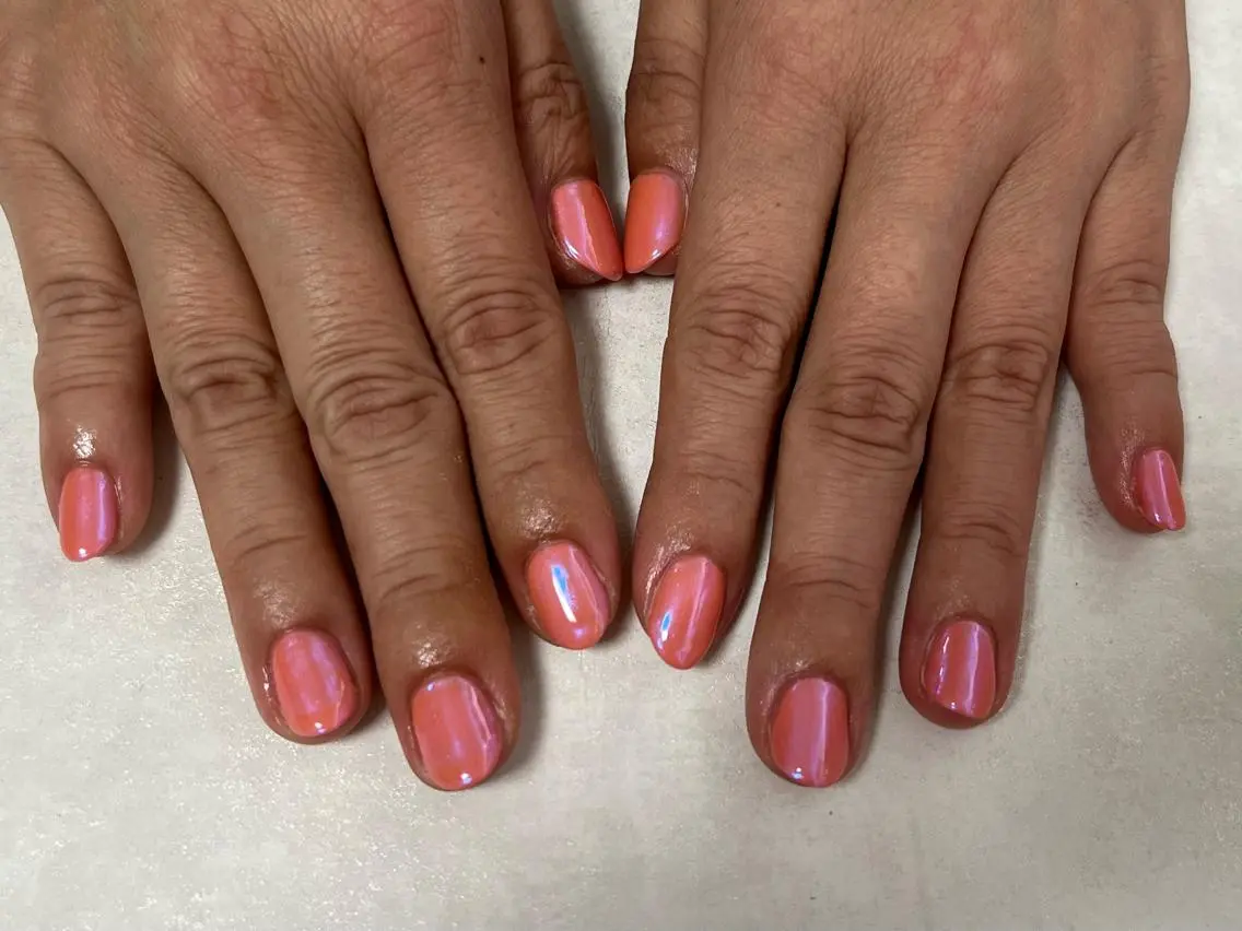 ネイル オーロラネイル フラワーネイル フットネイル フレンチネイル ジェルネイル ハンドネイル mogunail &blowのネイルデザイン