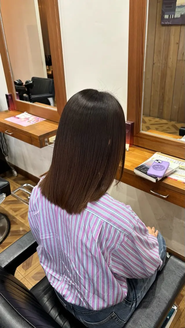 セミロング パーマ 縮毛矯正 兼子莉彩 /暗髪🤎/暖色🍒のヘアスタイル