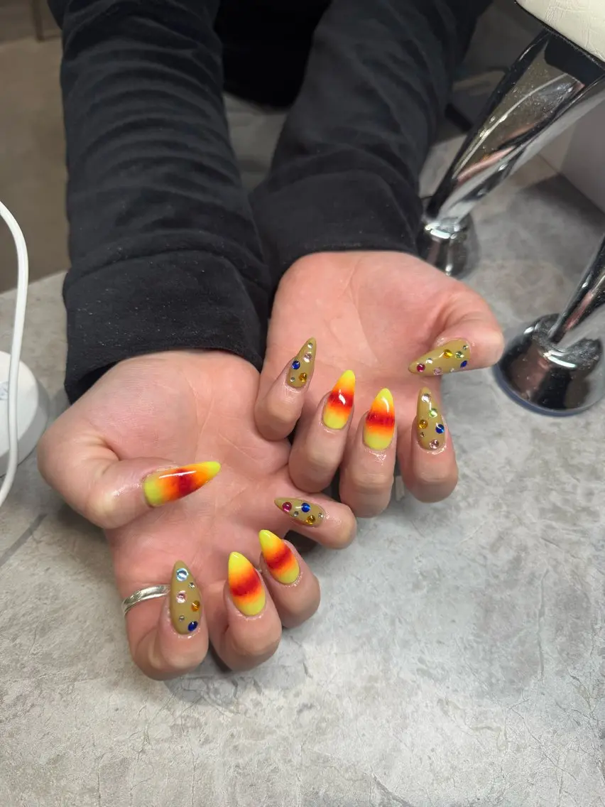 ネイル ハンドネイル IROHA NAIL 北村菜帆のネイルデザイン