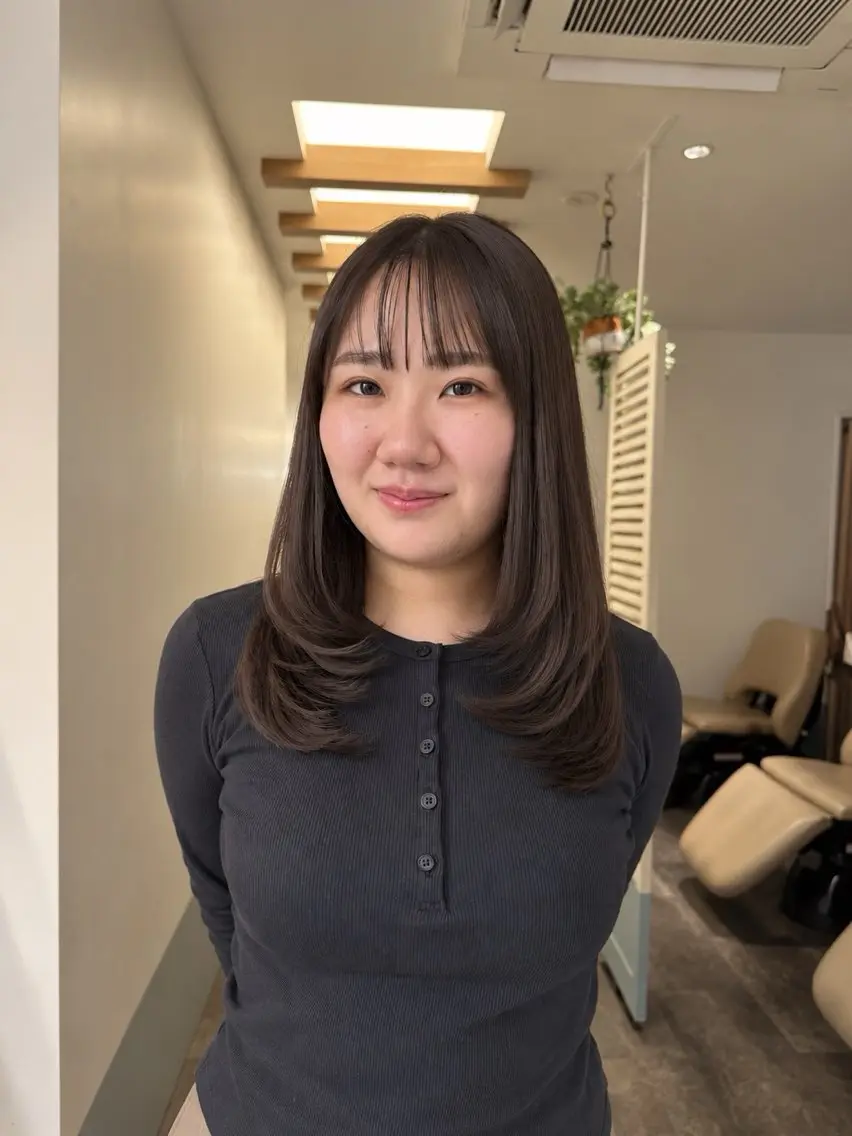 ロング カラー カット ヘアカラー トリートメント ヤスマルユイカ 髪質改善/透明カラーのヘアスタイル