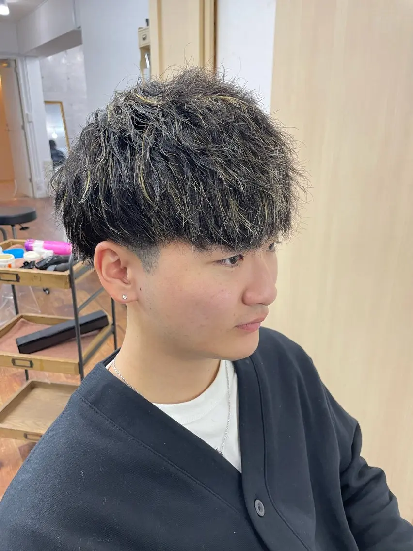 カラー パーマ メンズ メンズメッシュ メッシュ RITSUKI横浜 メンズ特化😎のヘアスタイル