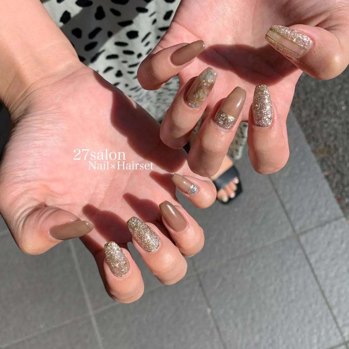 ネイル ブラウン ニュアンスネイル 27salon yuinaのネイルデザイン