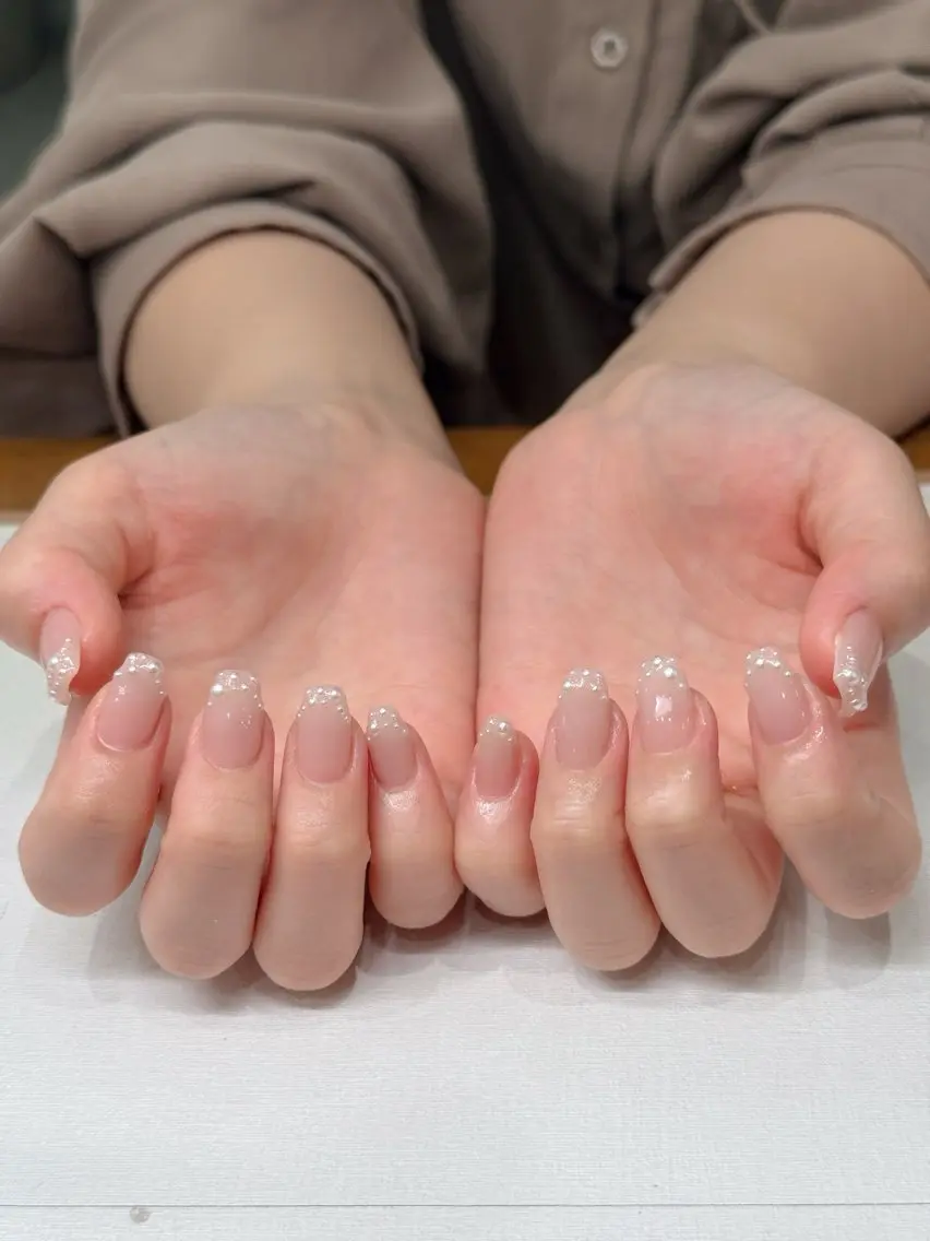 ネイル オーロラネイル ブルー チークネイル フットネイル フレンチネイル HANA.NAILS 自宅サロンのネイルデザイン