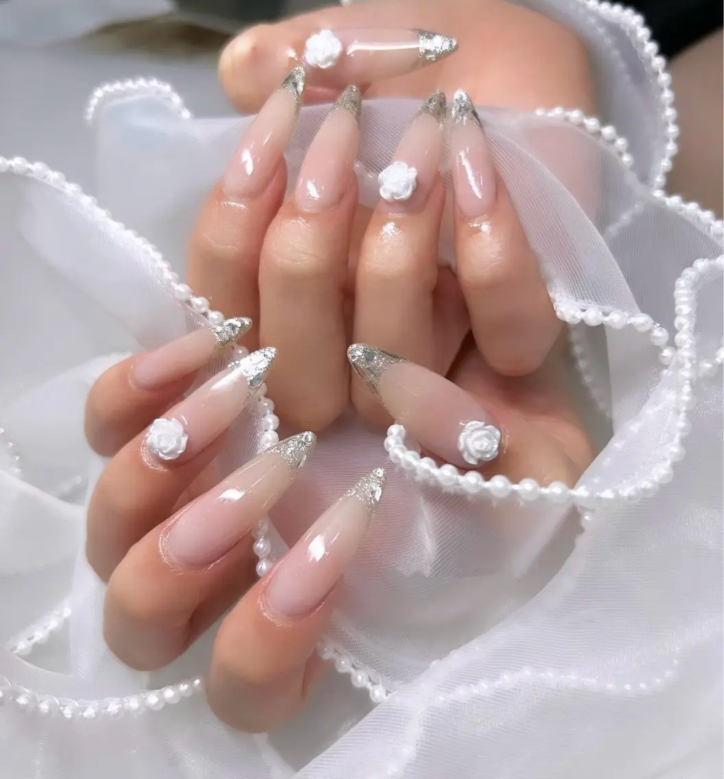 ネイル ハンドネイル エルバイノリコ🎀 堅田パラジェル取扱店のネイルデザイン