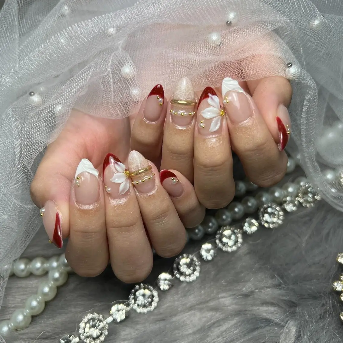 ネイル アートネイル ジェルネイル 韓国ネイル ニュアンスネイル ハンドネイル Luna Nail.Novaのネイルデザイン