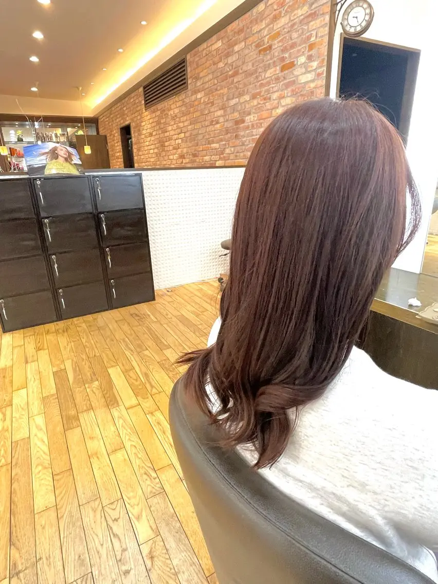 ロング カラー ブラウンカラー ピンクカラー ピンクブラウン 濱口 由華のヘアスタイル